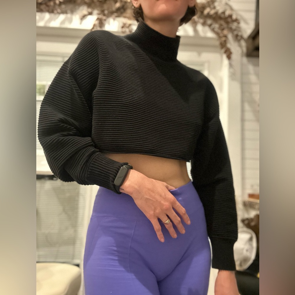 Nagnata Cropped Rib Sweater Black Organic Cotton S/M
